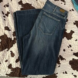 Never worn Ariat slim trouser jeans size 34 long